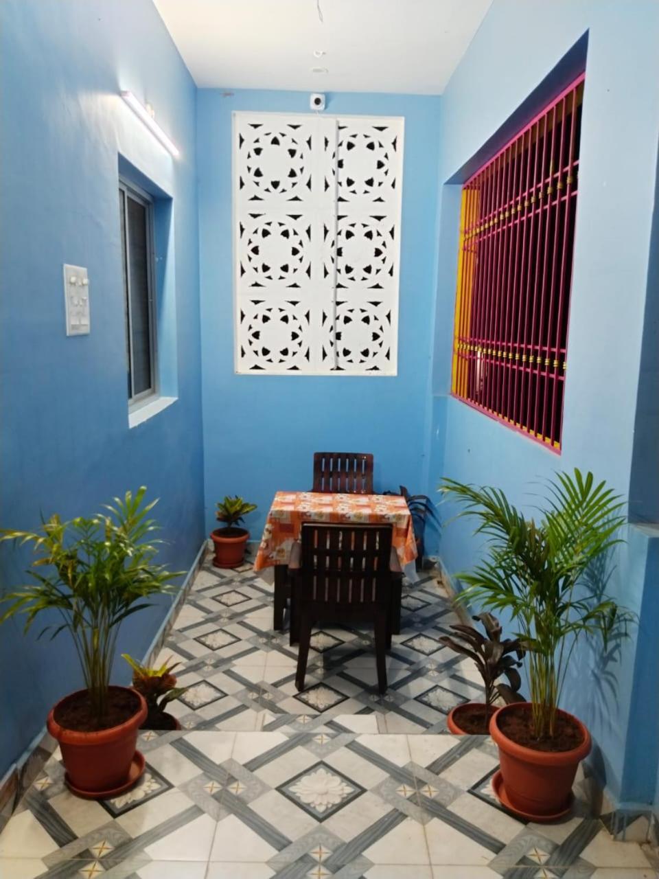 Sea View Beach House Pondicherry Eksteriør bilde