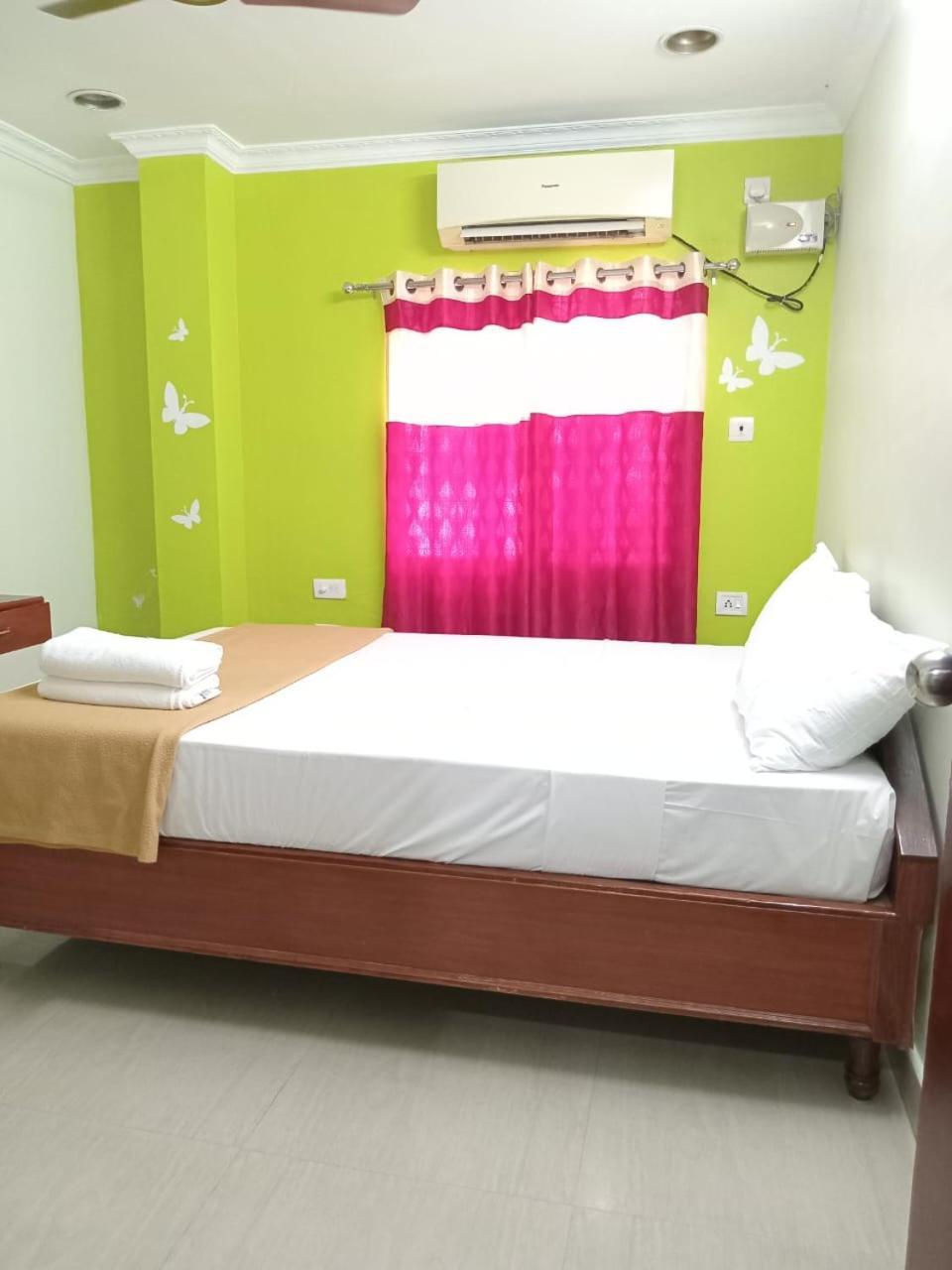 Sea View Beach House Pondicherry Eksteriør bilde